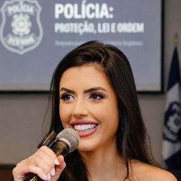 Luiza Midory